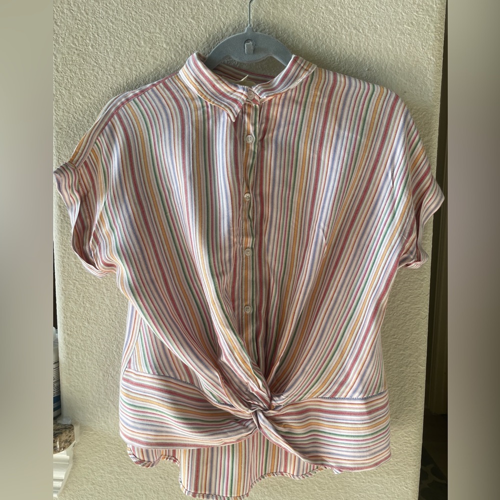 Lou & Grey Striped Button-Up Knot Front Top 100% Viscose